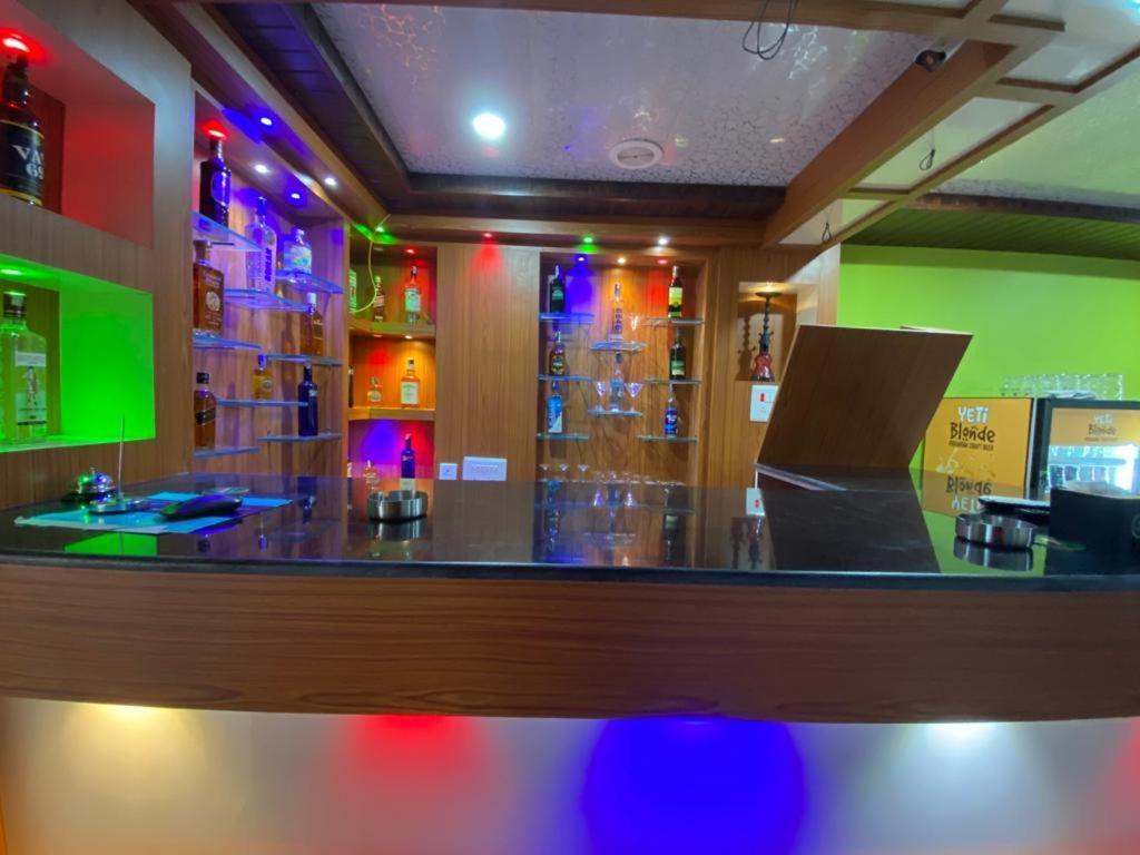Hotel Kjs Inn Bahasi Экстерьер фото